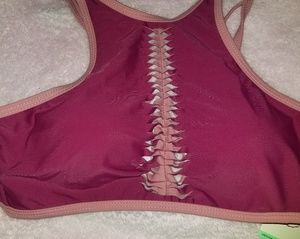 NWT bikini top size medium SO junior's